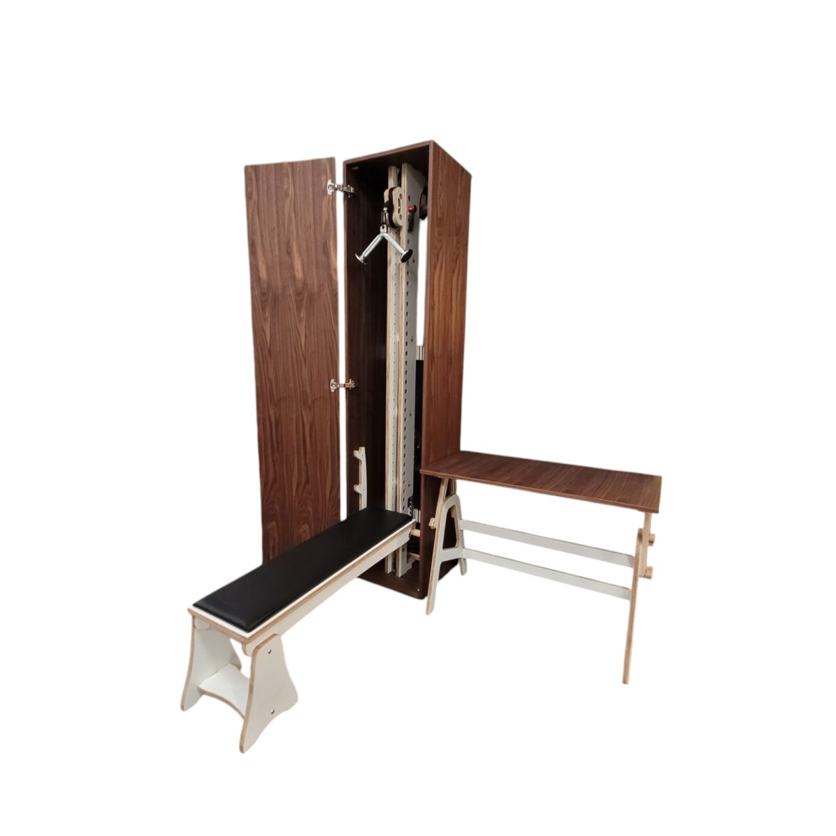 Schrank mit Fitness-Funktion und Seilzugsystem