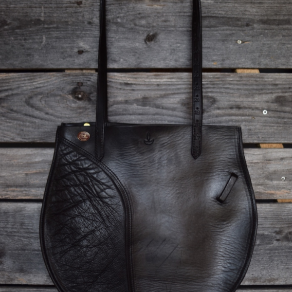 Repurpose-Handtasche saddle flap _Hannahs Ledermanufaktur